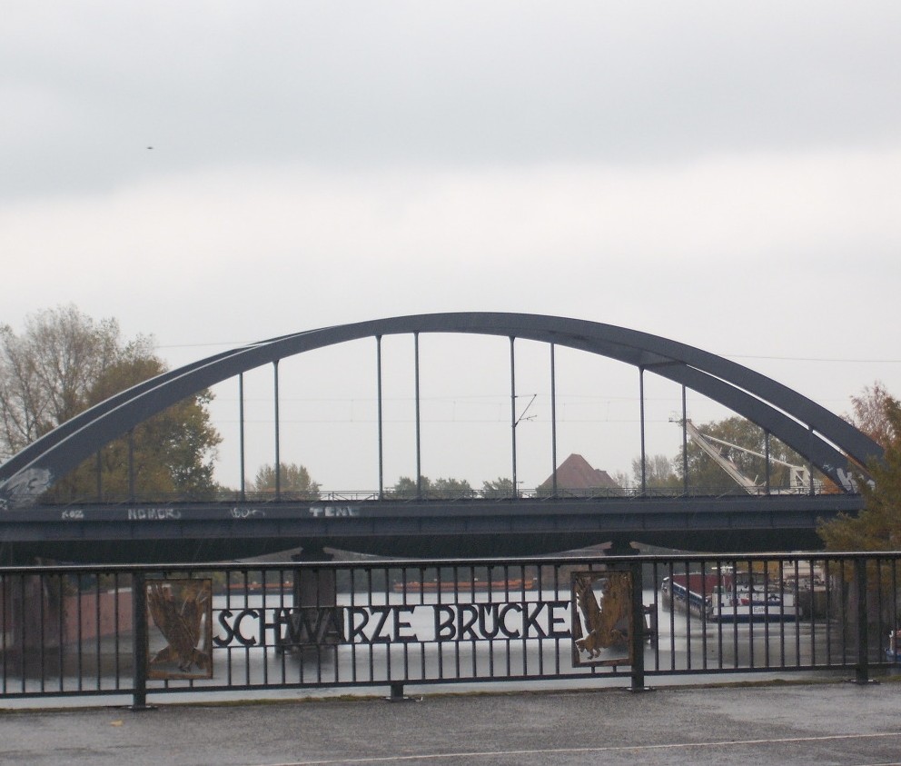 black-Bridge